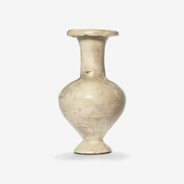 Calandis Modern White Ceramic Flower Vase