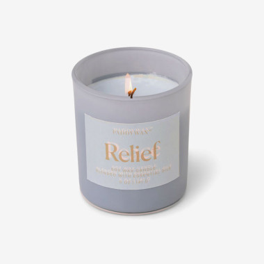 Linnea Relax Scented Candle In Tea Room Candle